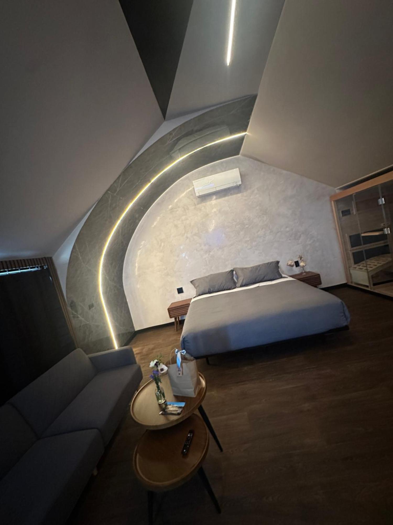 Emrose Luxury Cabins Brandon ห้อง รูปภาพ