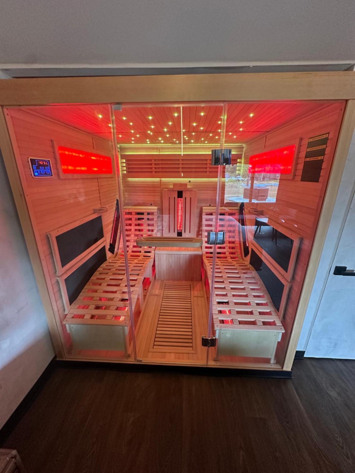 Emrose Luxury Cabins Brandon ห้อง รูปภาพ